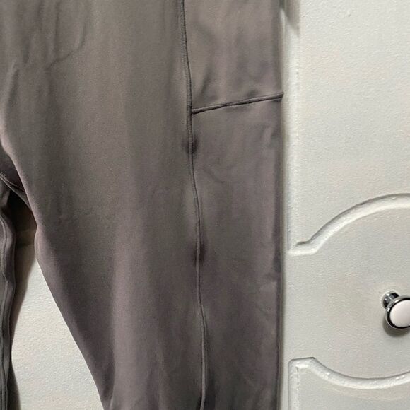 NWT Better Together khaki Stone Cell Pockets Leggings large - Picture 4 of 8